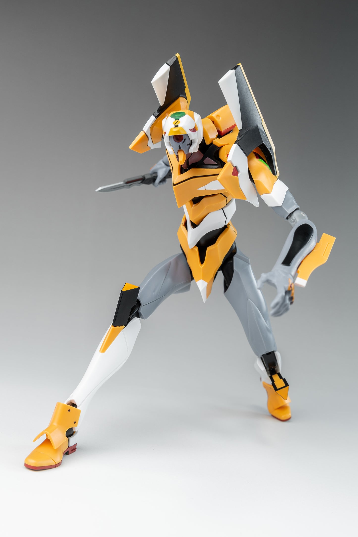 EVANGELION - 20cm EVA-00 Proto Type Model Kit