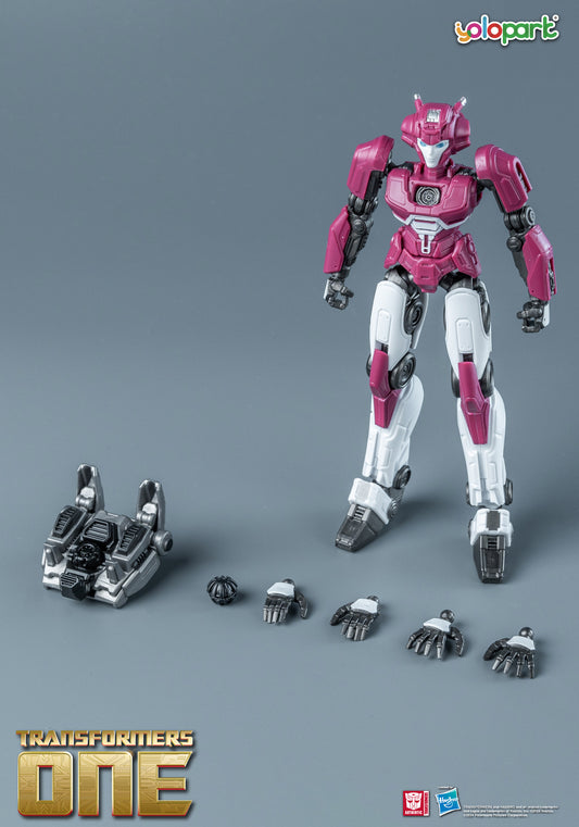 Transformers Elita-1 Cog-less Mode Action Figure - 5.12 Inch Highly Articulated Collectible Toy for Ages 8 and Up, Non-Converting Transformers One Figure