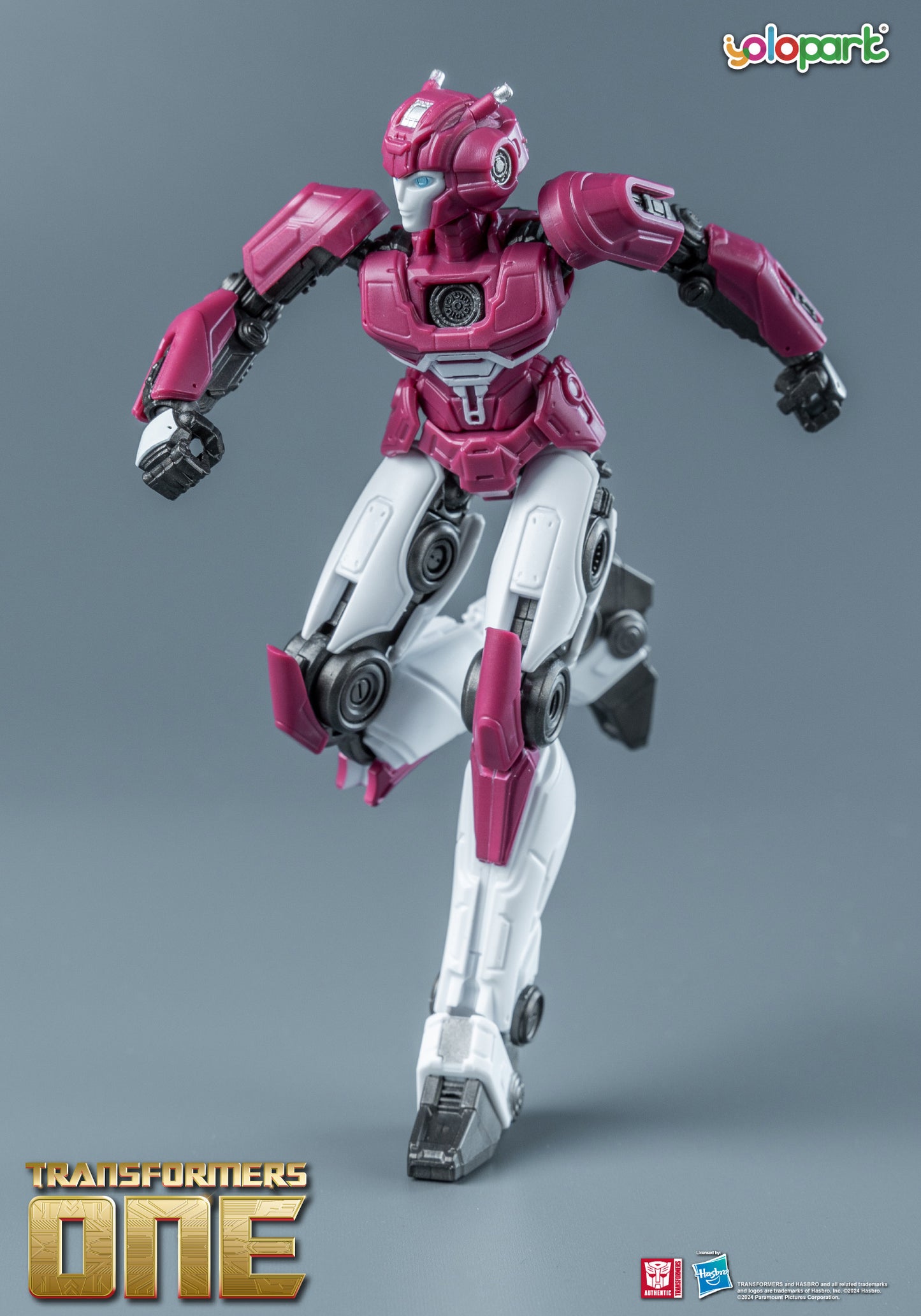 Transformers Elita-1 Cog-less Mode Action Figure - 5.12 Inch Highly Articulated Collectible Toy for Ages 8 and Up, Non-Converting Transformers One Figure